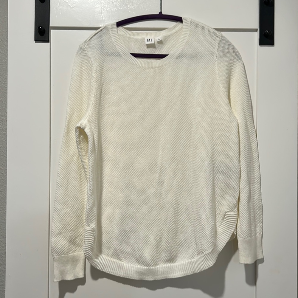 NWOT Gap Sweater Large
